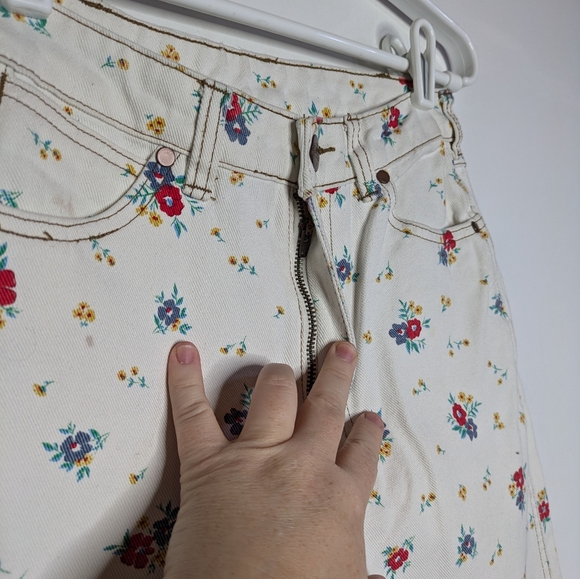 Billabong X Wrangler White Red Yellow Floral Denim Jean 25 - Picture 5 of 12